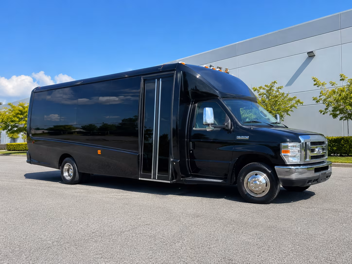 dallas cowboys party bus rental