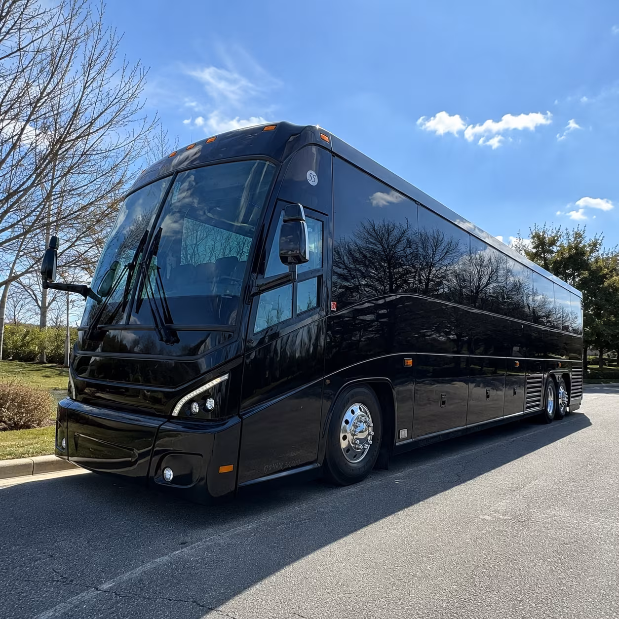 dallas love field airport shuttle buses for garland groups