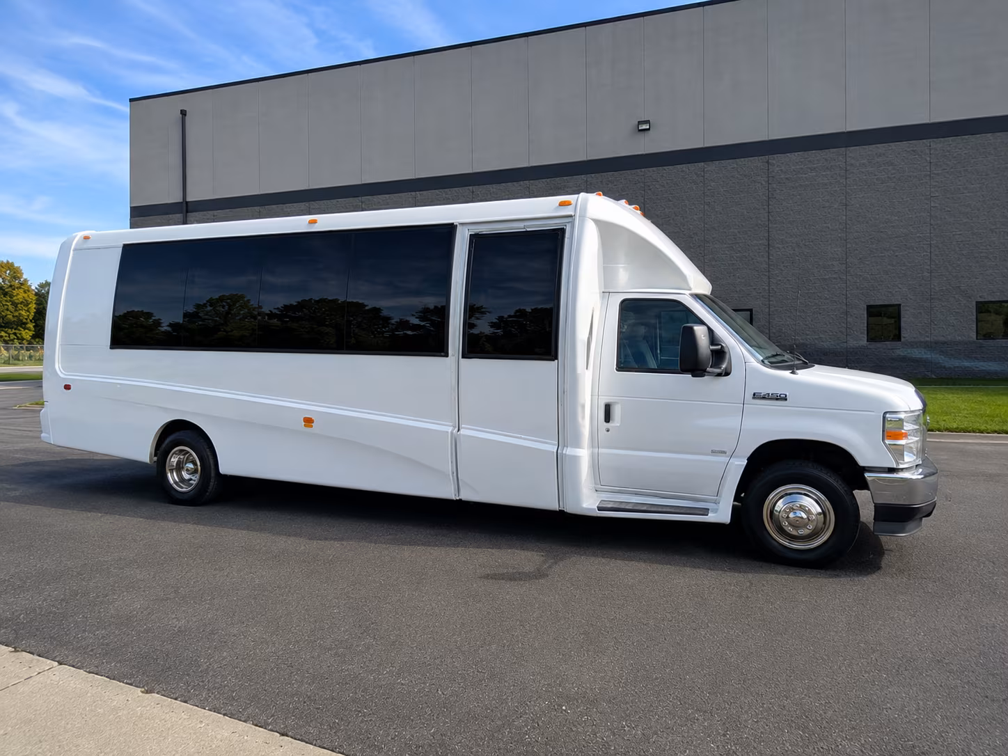 find the perfect transportation for your next concert 4