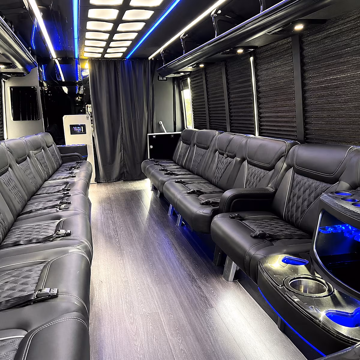 garland party bus inside