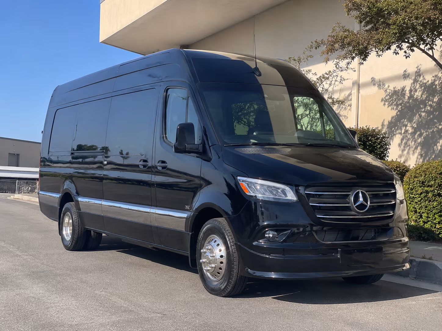 garland sprinter van with driver